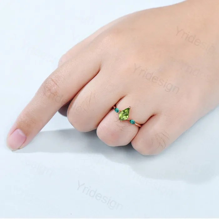 Vintage kite cut peridot engagement ring 14k rose gold marquise cut emerald wedding ring for women unique green bridal wedding ring for her PENFINE Rings