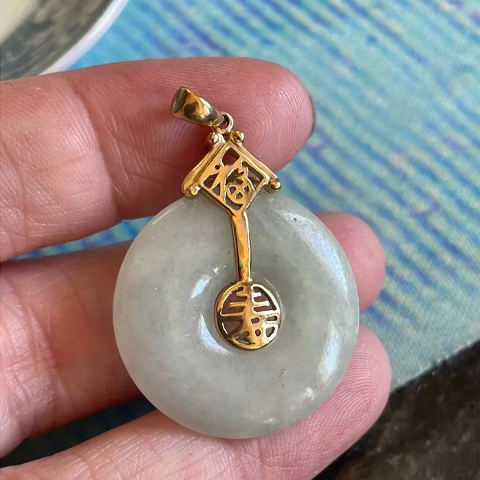Love Vintage Paris PreStyled Sets Jade Pendant Good Fortune 10k Gold Vintage
