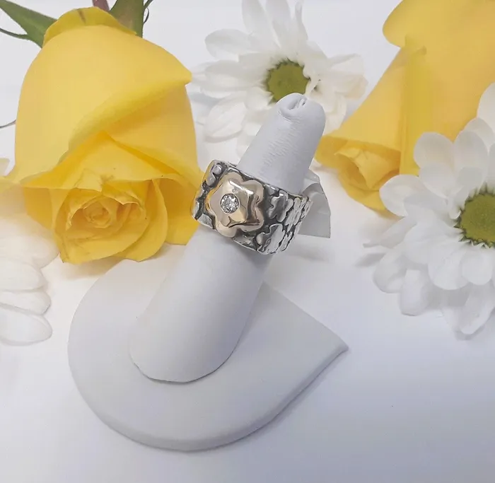 Rings Dian Malouf rbd8460 Blooms Sterling Silver Flower Band With Solid 14k Gold Flower Top And Diamond Rings Dian Malouf rbd8460 Blooms Sterling Silver Flower Band With Solid 14k Gold Flower Top And Diamond